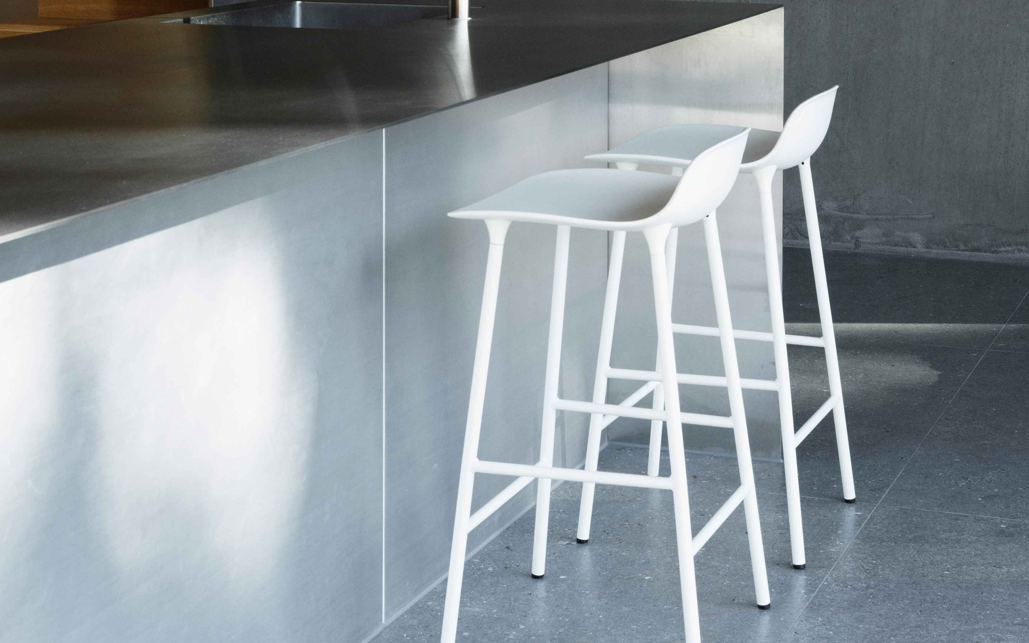Form barstool Normann Copenhagen